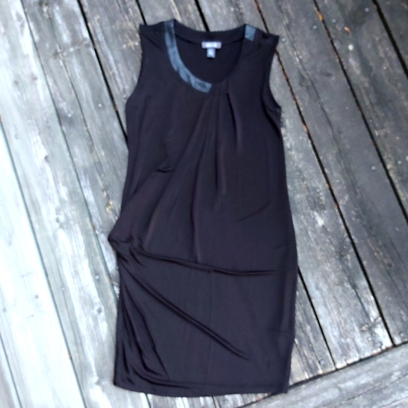 Kenneth Cole Reaction Black Dress w/ faux Leather - Picture 8 of 9